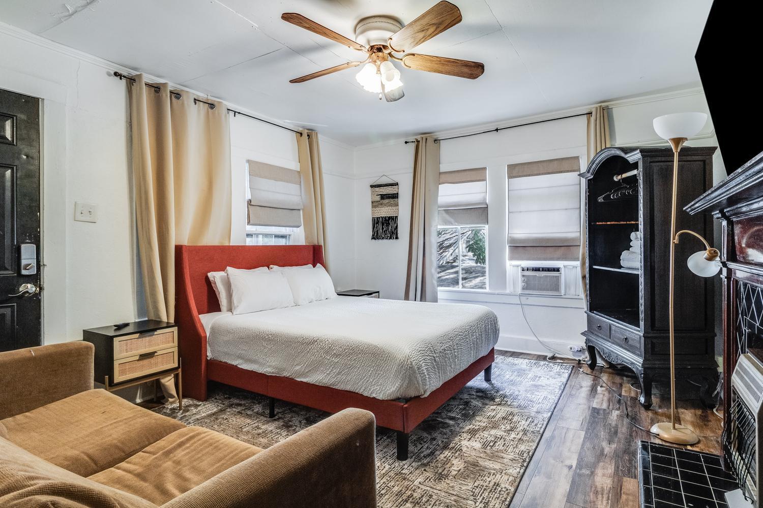 Lafayette At Your Doorstep, Private Rm Exteriör bild