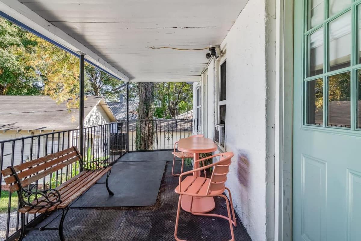 Lafayette At Your Doorstep, Private Rm Exteriör bild